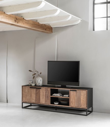 CS 605143 TV stand No.2 Medium_Sfeer 2