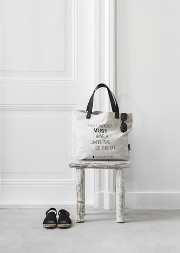 ML 917005 Every woman MUST Shopper