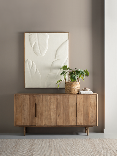 BL 741333 Bliss dresser 4 doors - ML 426589 wall panel Indian banana leafs_sfeer1