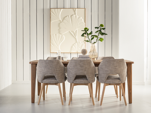 BL 741523 Bliss dining table - ML 749016 blossom polaris brown- ML 426528 Wall panel Japanese Ginko leaf_sfeer2