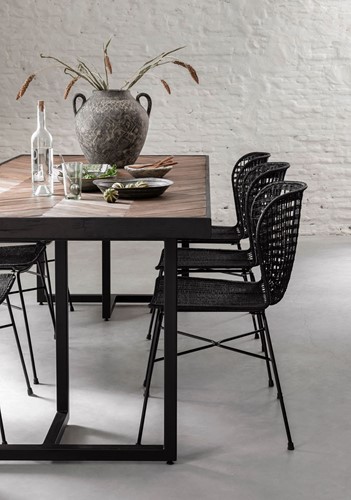 CC 206816 Dining table + ML 246717 Side chair Bahamas Loom_Sfeer 3