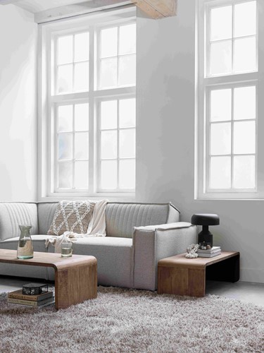 EV 333503 Evo coffee table - -ML 587490 Sofa element rally corner - ML 587515 Sofa element Rallt 1 arm right - ML 974415 Carpet Crown round large_sfeer