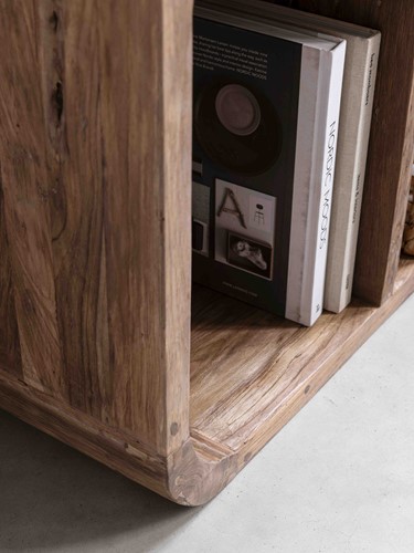 ML 350700 Corso bookcase_detail