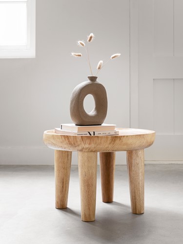 ML 430740 Coffee table Plato - ML 885013 Vase Salda_Sfeer