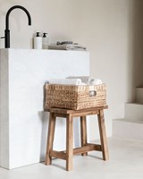 ML 530103 Storage box Organize square + ML 450420 Stool Easy_Sfeer