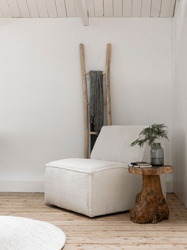 ML 582200 Lounge chair Lucy - ML 456024 Stool Mushroom - ML 801900 Ladder Must Have_Sfeer