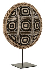 MUST Living statue Becky