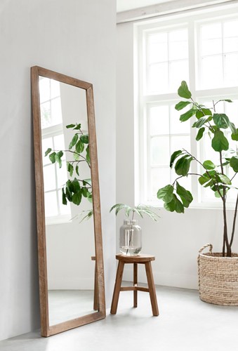 MP 204902 Mirror Metropole - ML 450421 Stool Easy round_Sfeer