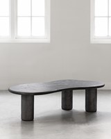 SC 180704 Coffee table Curva Pepper_Sfeer