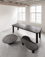 SC 180714 Coffee table Silo Pepper - SC 180744 Dining table Clio Pepper - SC 180704 Coffee table Curve Pepper_Sfeer 2