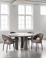 SC 180762 Dining table Clio - ML 749814 Side chair Arca Brown_Sfeer 1