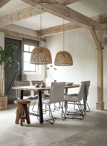 Dining table Timber - Stool Timber round - Pendant lamp Cap Martinet_Sfeer