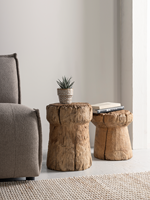 ML 490440 Antiques Toba side table_sfeer1