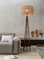 ML 833565 Porto Cristo floorlamp natural_ML 396801 Es Cubells lampshade-ML Rally sofa_sf1