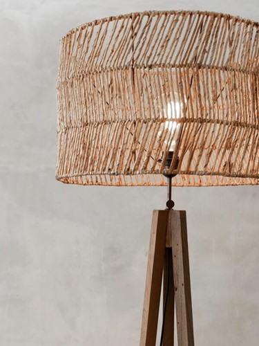 ML 833565 Porto Cristo floorlamp natural_ML 396801 Es Cubells lampshade_detail1