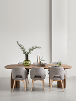 NO 901142 Nova dining table ML 749016 Blossom dining chair_sf1